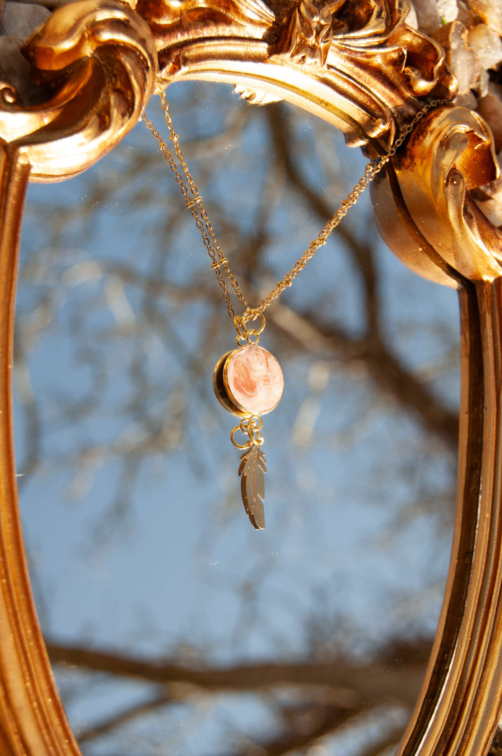 collier-nea