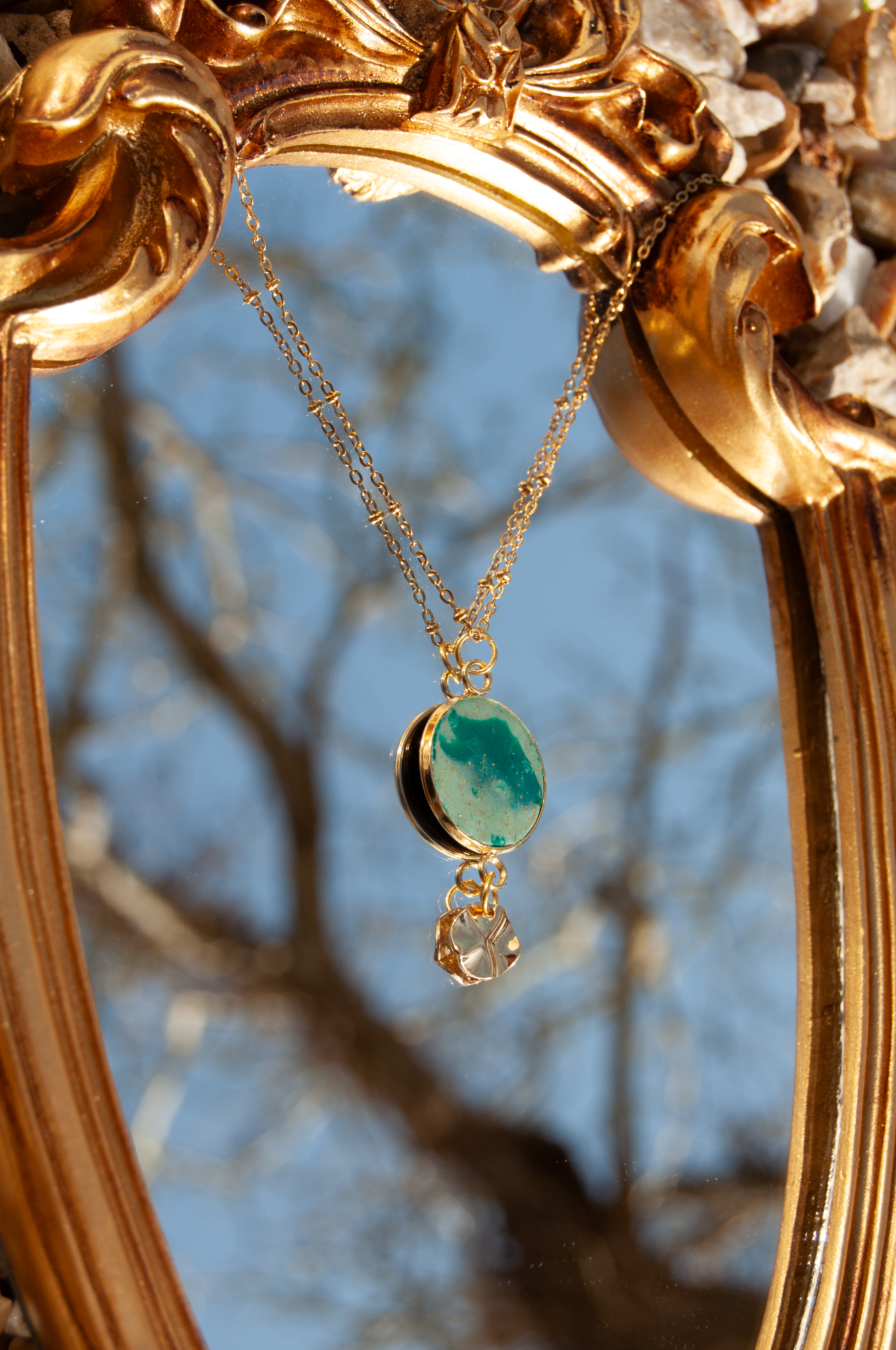 collier-nael